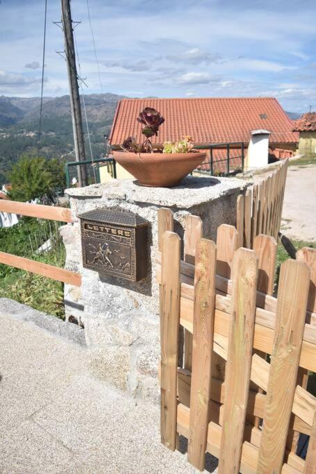 Casinha Estrela Da Encosta - Geres Villa Vieira do Minho Eksteriør billede
